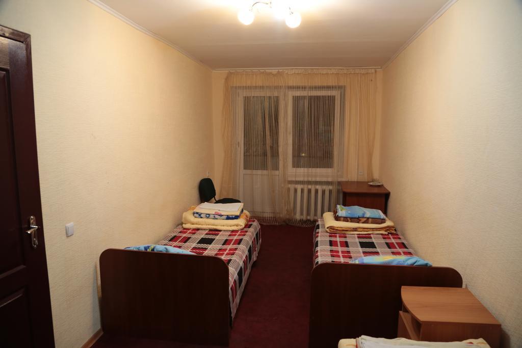 Hotel And Sport Complex Dinamo Dnipro Quarto foto
