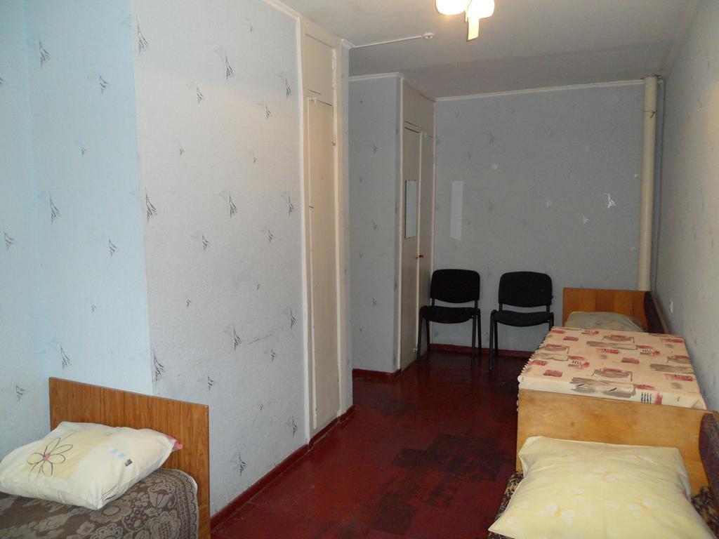 Hotel And Sport Complex Dinamo Dnipro Quarto foto