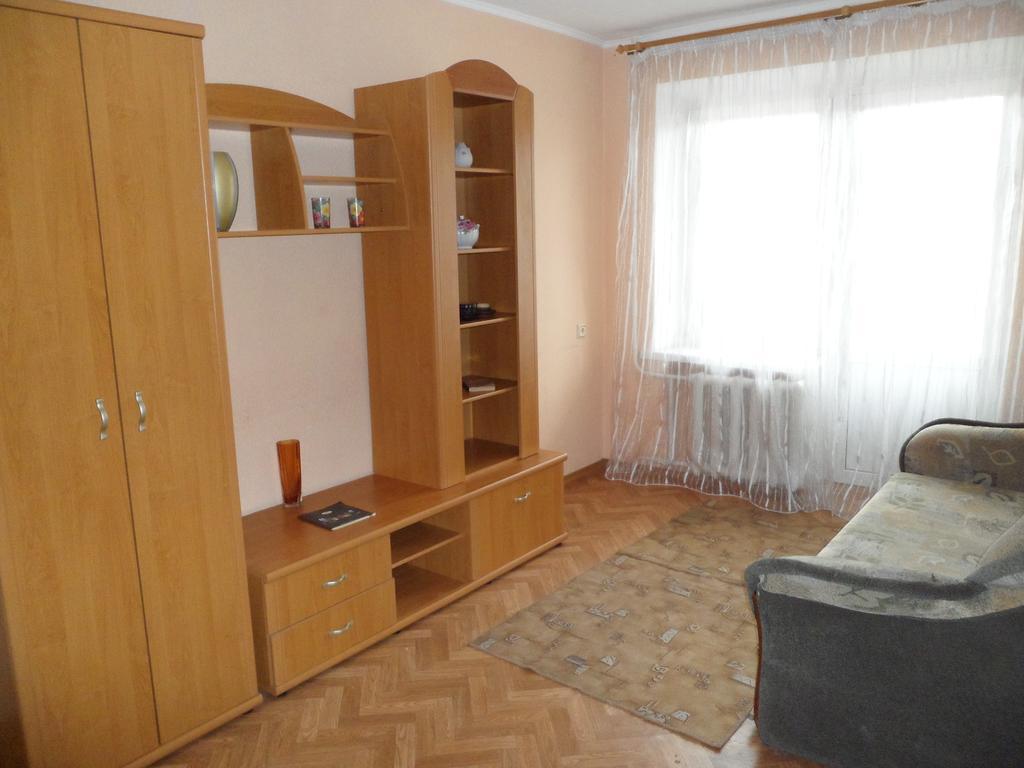 Hotel And Sport Complex Dinamo Dnipro Quarto foto