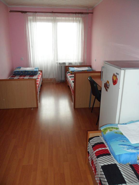 Hotel And Sport Complex Dinamo Dnipro Quarto foto