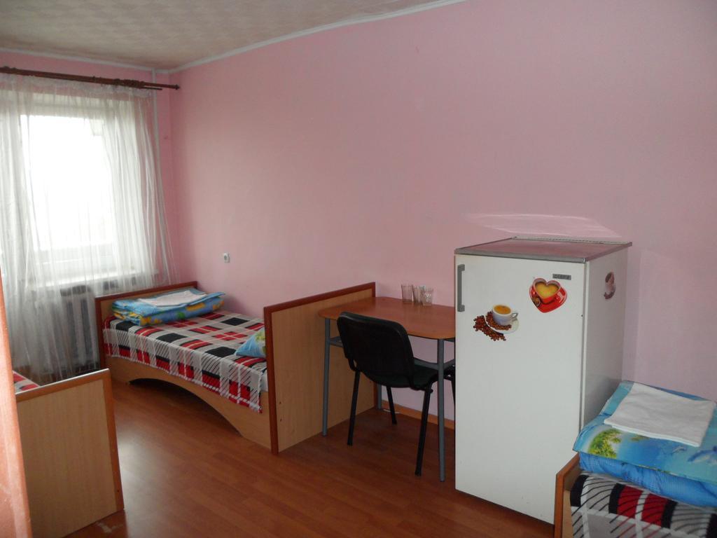 Hotel And Sport Complex Dinamo Dnipro Quarto foto